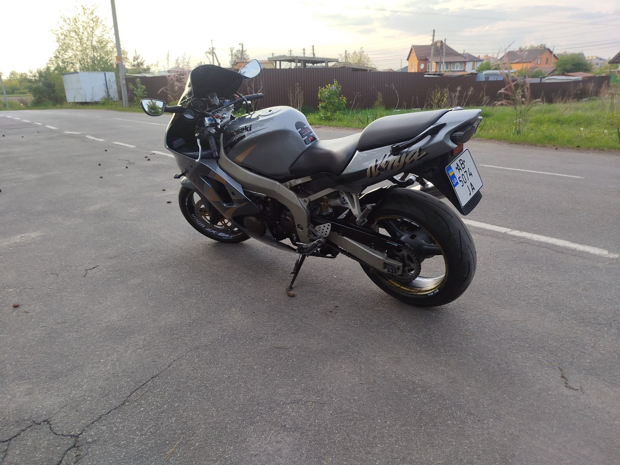 Kawasaki zx6r 2001року