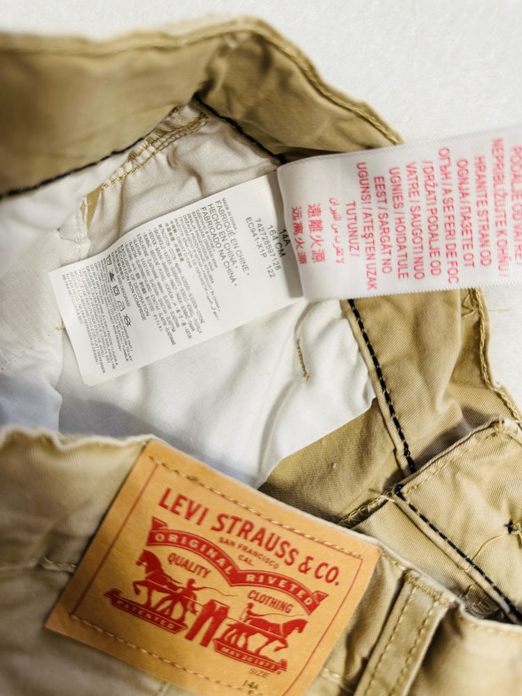 Шорти Levis на 14 років