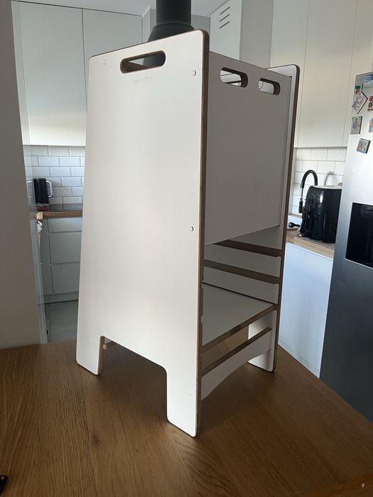 Kitchen helper tuptiwood
