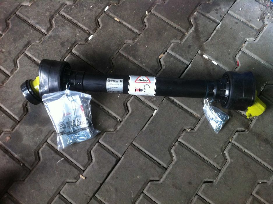 Карданний вал, кардан оприскувача лійки копалки фрези косарки Польща