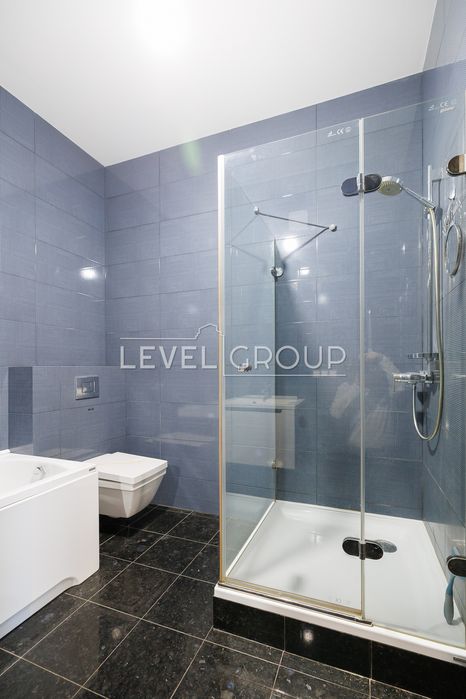 Продаж 2-кім квартири 77м2 з ремонтом парк Наталка Оболонь