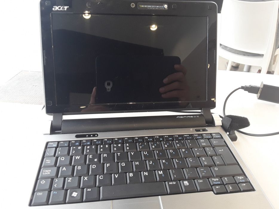 Acer Aspire one KAV 60 Win10