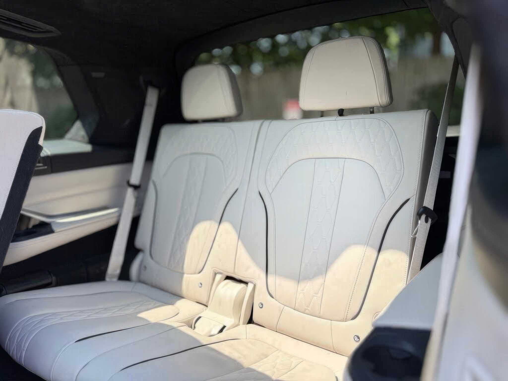 2020 BMW X7 xDrive40i