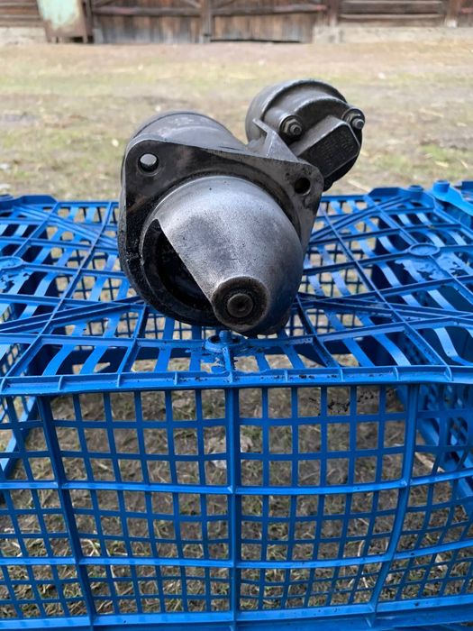 Продам стартер на бмв е38, е39 м57