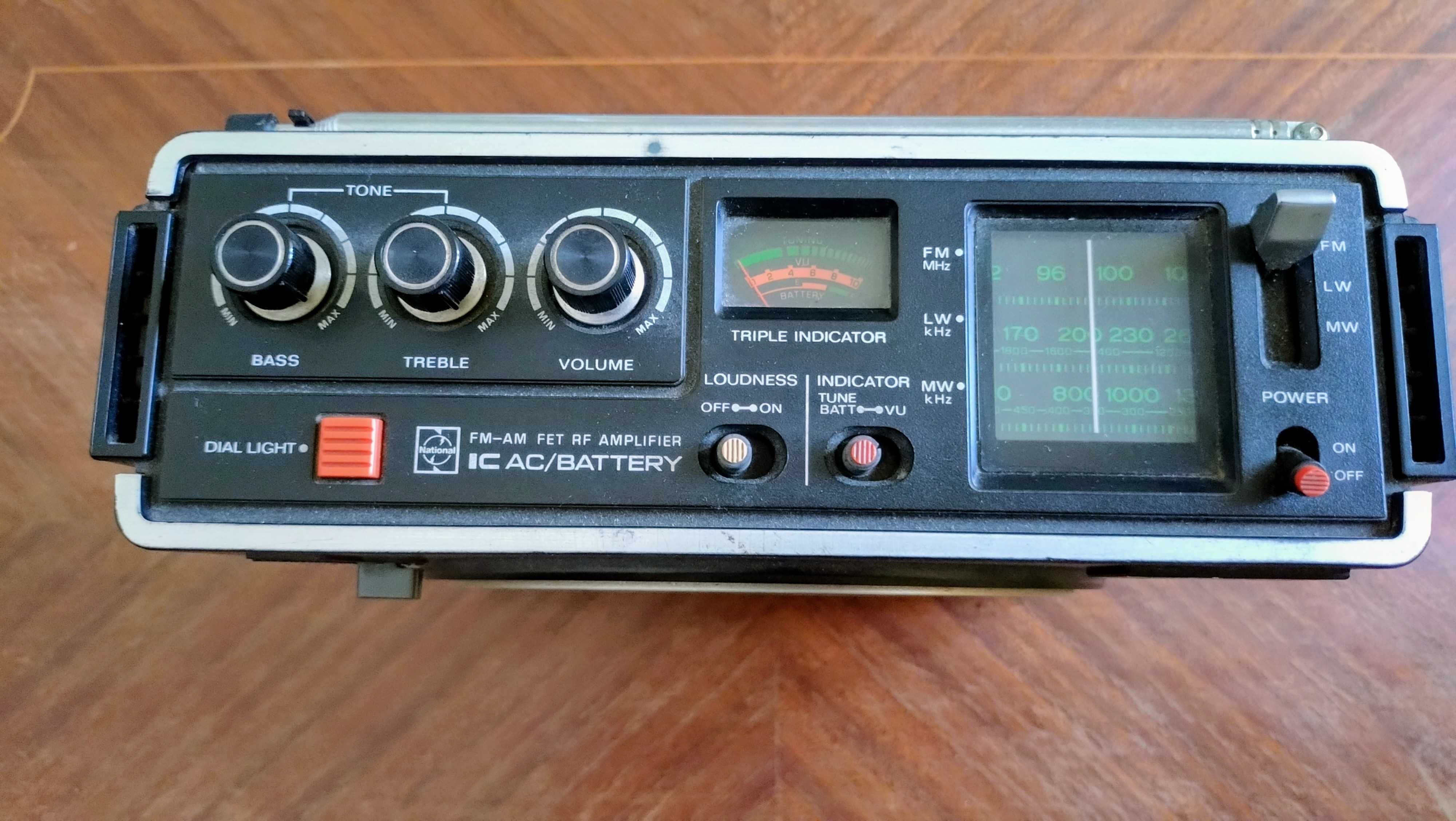 Radio Vintage Colecao National/Panasonic RF-888LB GX300