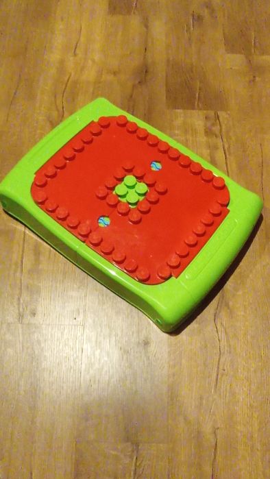 Mesa Molto Blocks (Legos)