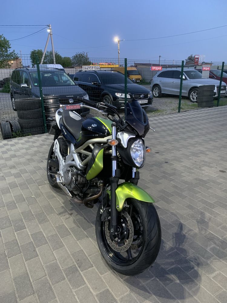 Suzuki gladius 650,sfv,Сузуки гладіус 650