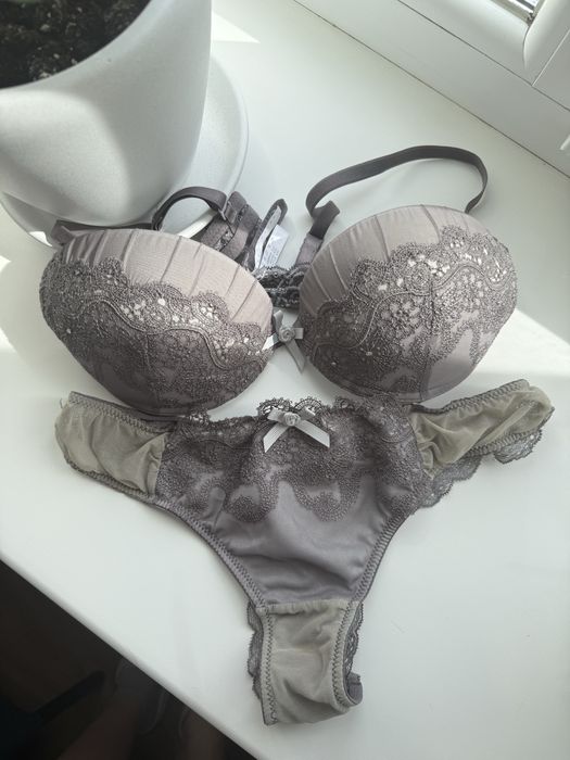 Нижнее белье 70-75В б/у