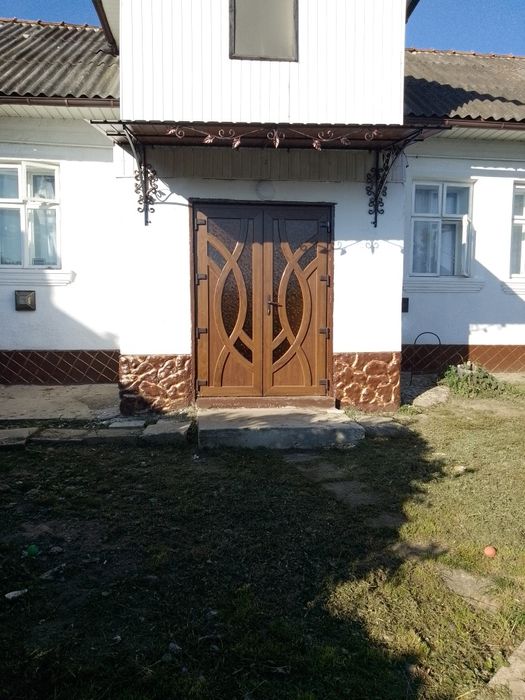 Продам дом в селі