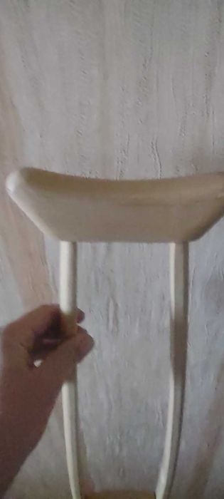 Костыль подмышечный дерево деревянный