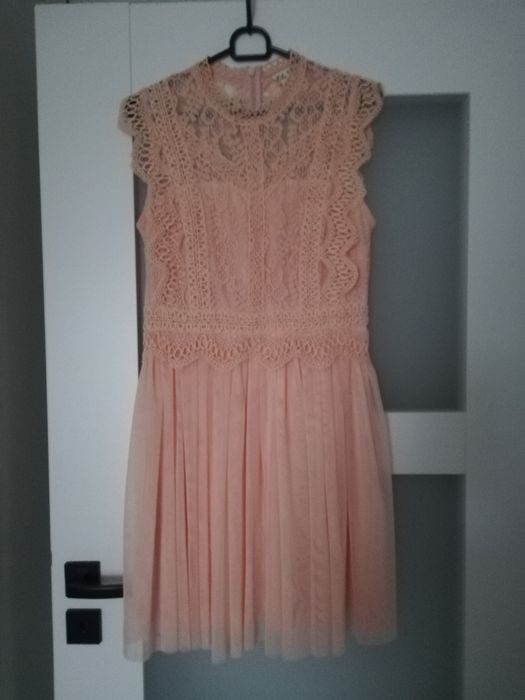 Sukienka koronkowa z tiulem S