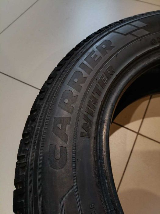 Шина (одна) б/у 215/65R16C 109/107R Pirelli Carrier Winter