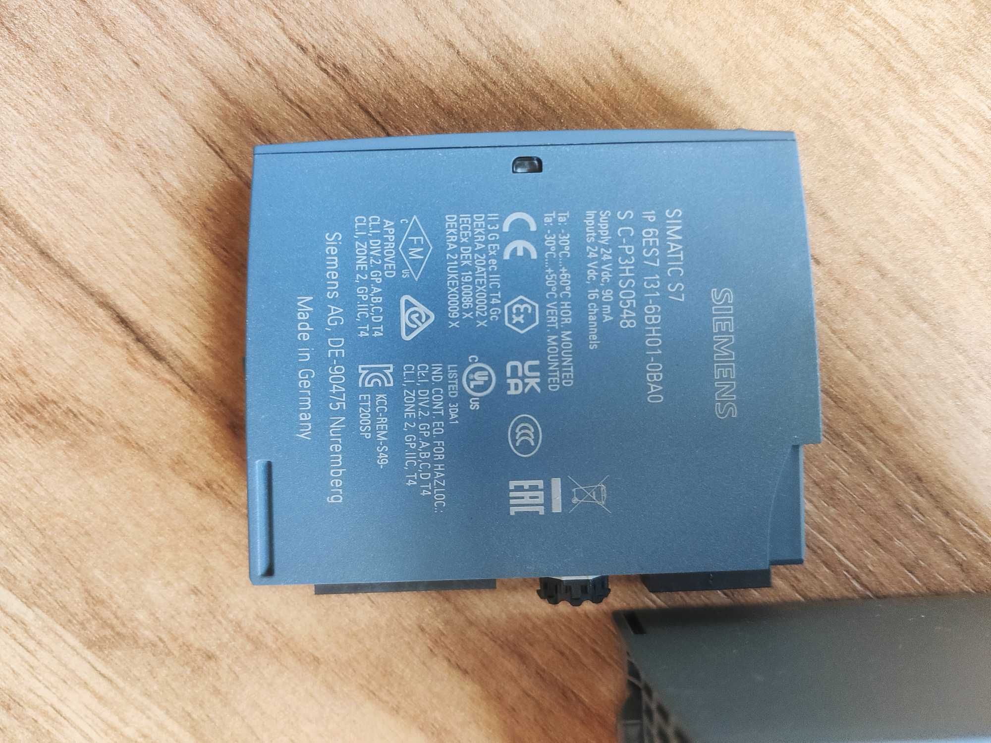 Siemens moduły 4szt. 16DI 6ES7 131-6BH01-0BA0