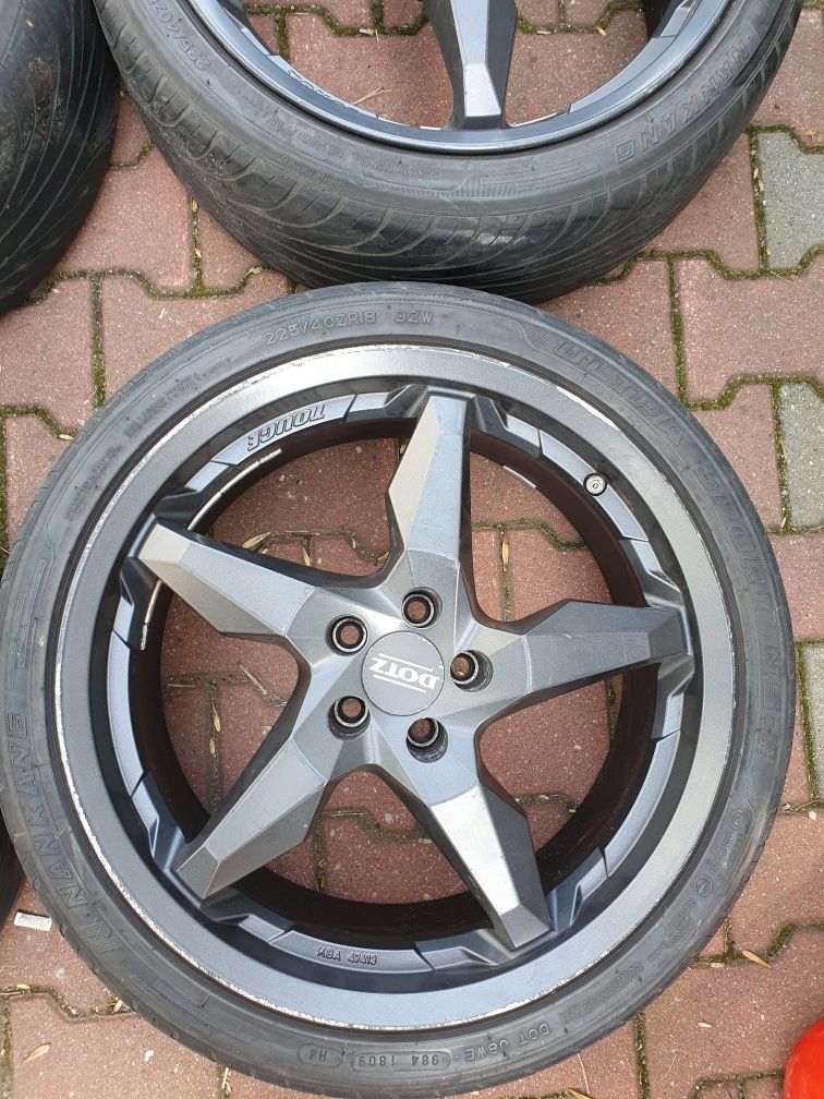 Felgi Aluminiowe 18" Dotz TOUGE Vw Golf 4 Skoda Toyota 5x100 ET32