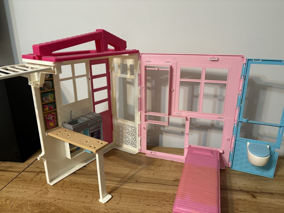 Domek i kamper barbie
