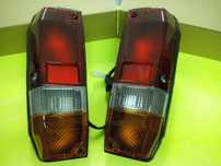 Par de farolins de trás Toyota Land Cruiser VX BJ73 NOVOS
