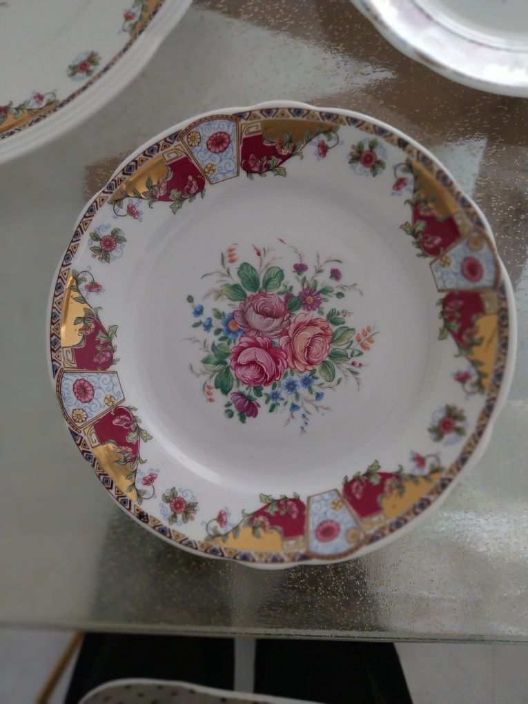 Conjunto loiça relíquia