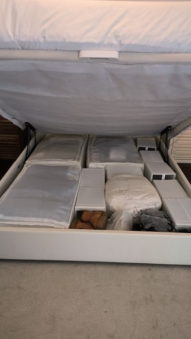 Cama de Casal com arrumação 160x200 - bom estado