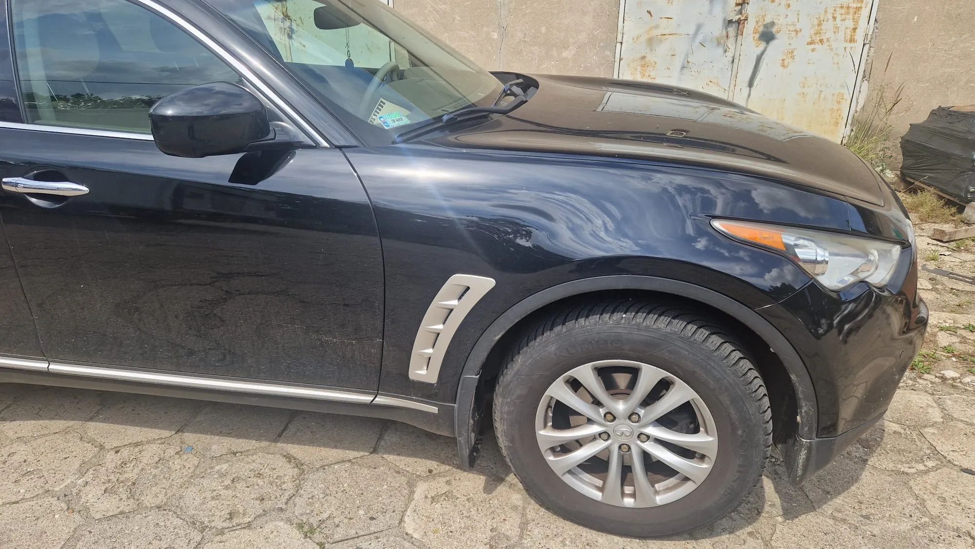 Infiniti FX