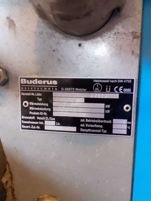 Sprzedam uzywany zeliwny piec olejowy Buderus