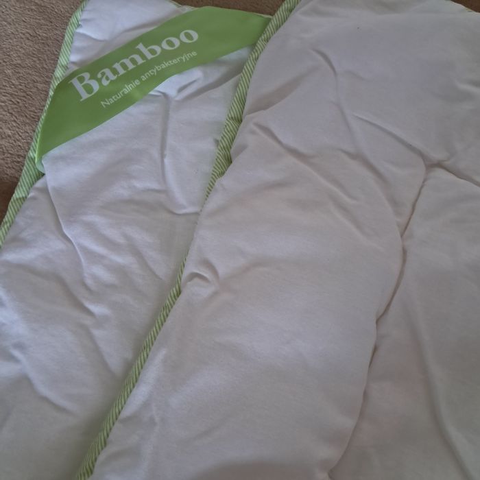 Komplet Bamboo antybakteryjny (poduszka i kołdra)