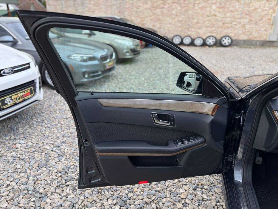 Mercedes-Benz E-Class 2010, 1.8 бензин, коробка передач автомат.