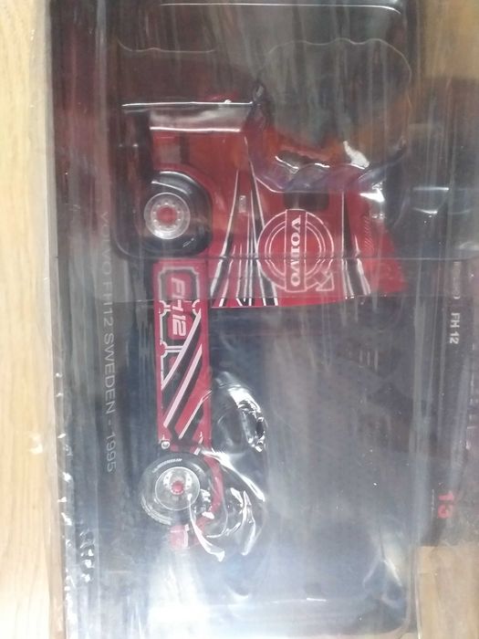 Volvo Fh12 - 1/43 Ixo truck tuning