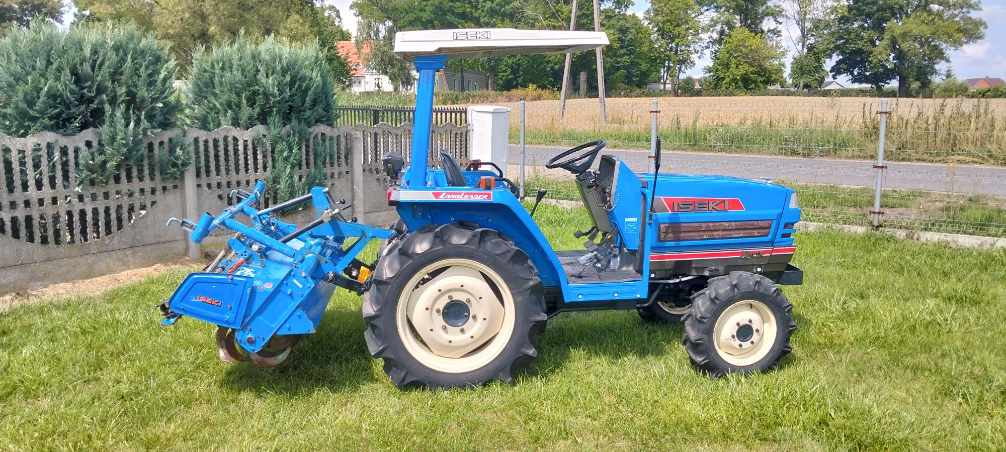 Traktorek 4x4 24 km wspomaganie rewers iseki tur ciągnik kubota