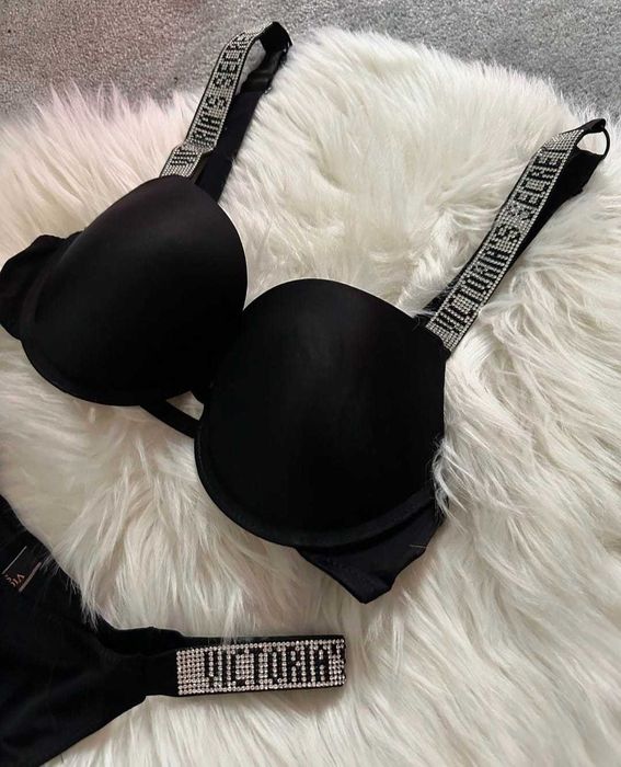 Бюстгальтер Victoria's Secret С 75 (80В)