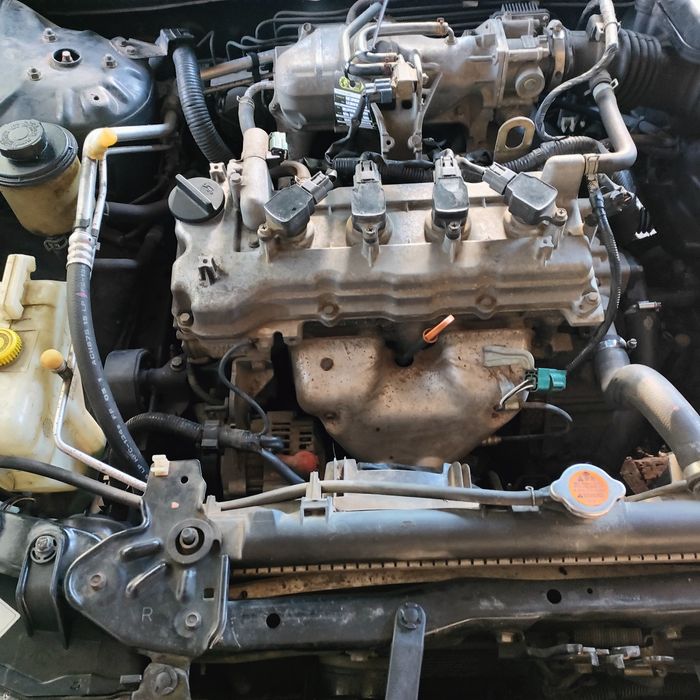 Nissan Almera N16 2006 Salon PL