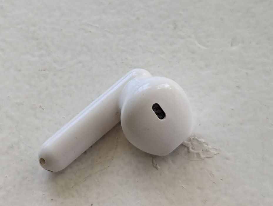 Лівий навушник TWS J55