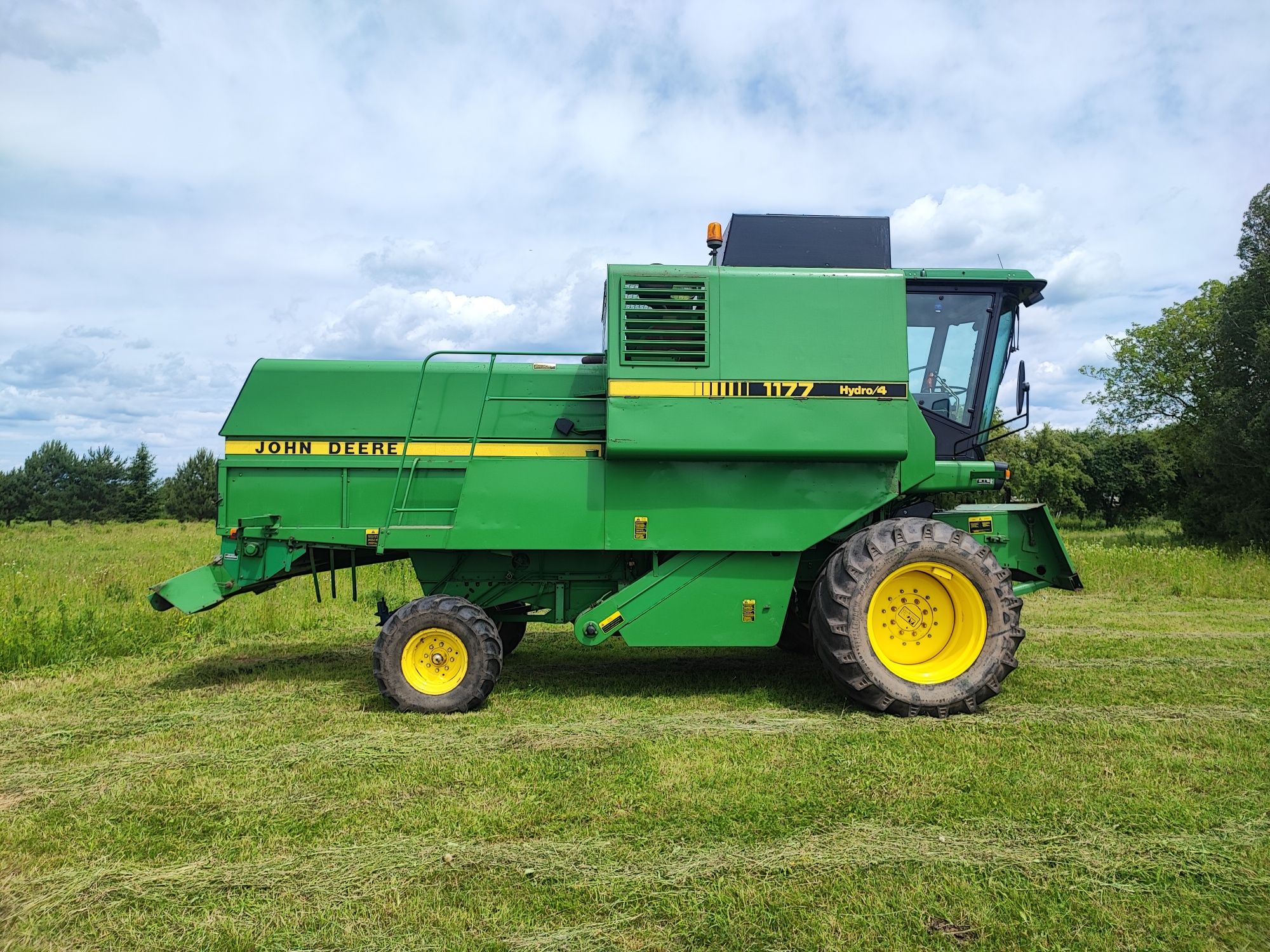 John deere 1177 Hydro 4.