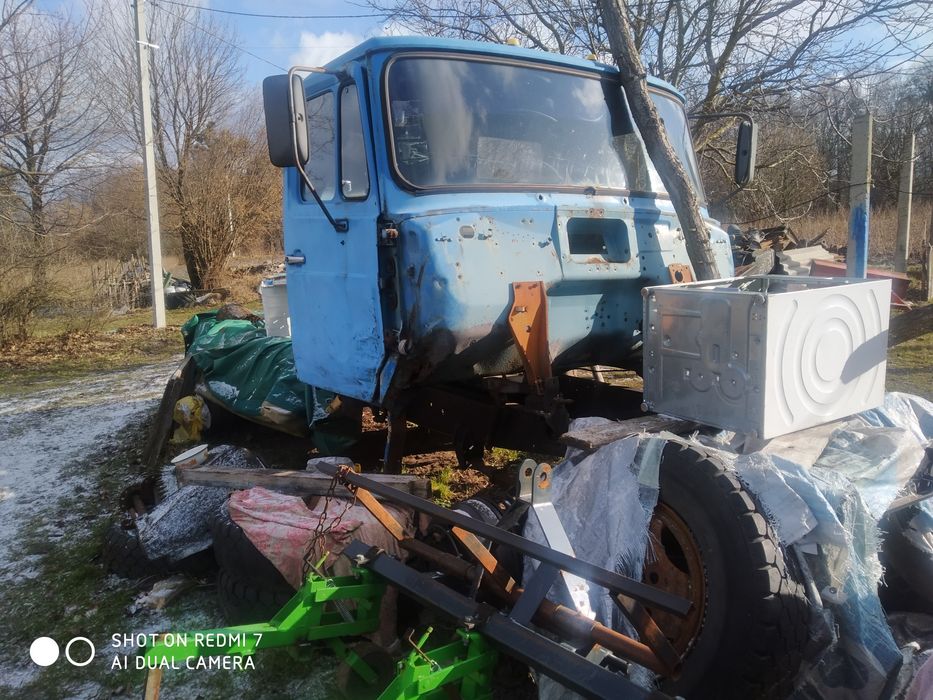 Продам ЗІЛ433180 з документами повна маса 14500 дзвоніть