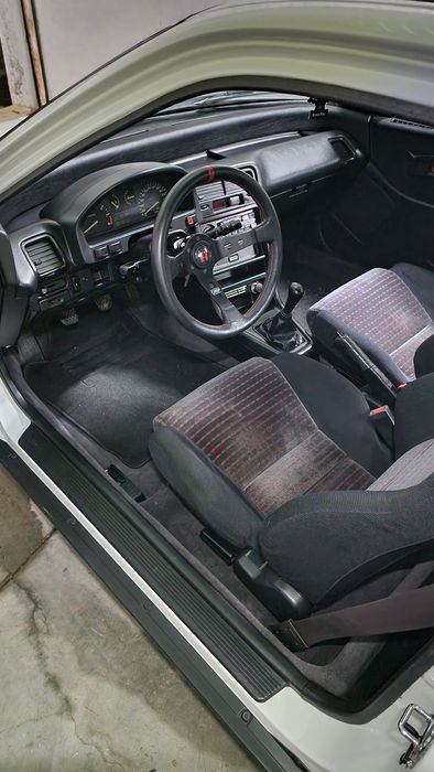 Honda CRX ED9 1.6 DOHC 16i16