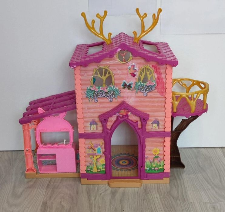 Zestaw 10 lalek Enchantimals + duży domek