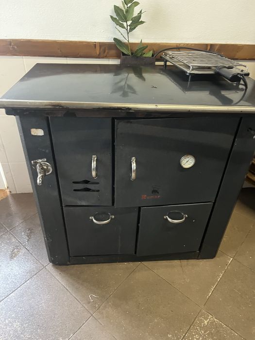 Fogao de lenha usado