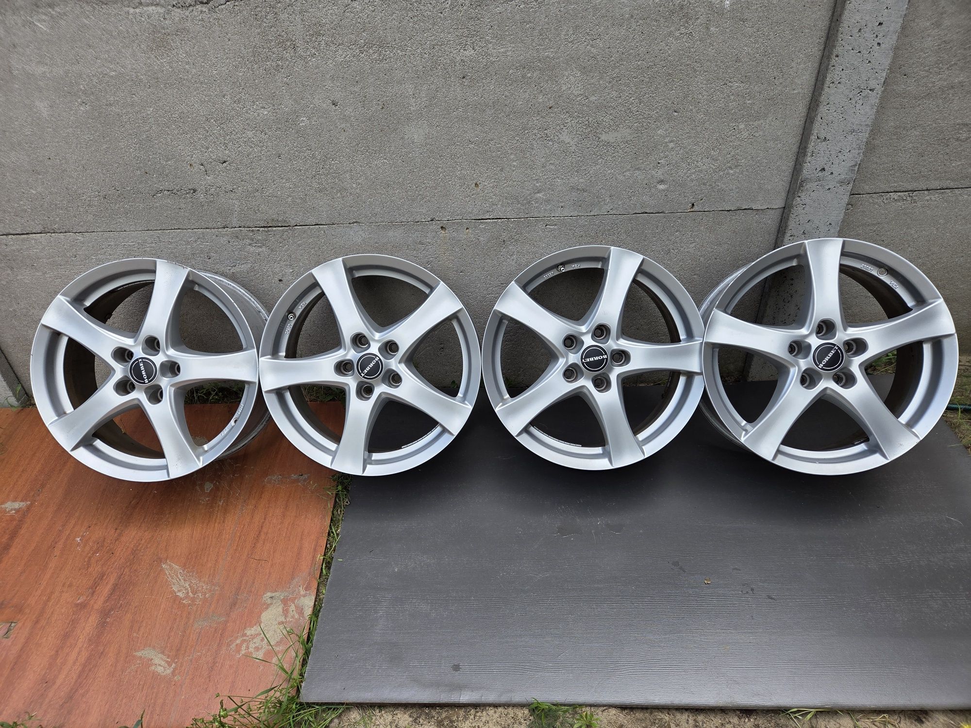 Alufelgi Borbet 17" 5x115 ET42 7J 70.2mm