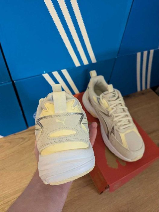 Оригінальні кросівки Puma Milenio Tech жіночі | 37, 38 р.