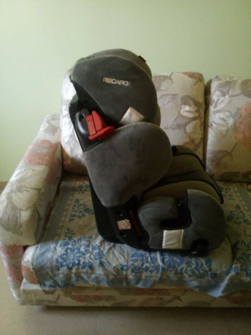 Автокресло Recaro Young Sport  ITALY