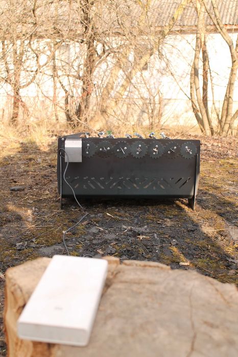 Автоматична шашличниця 6 шампурів електроприводом мангал розбірний