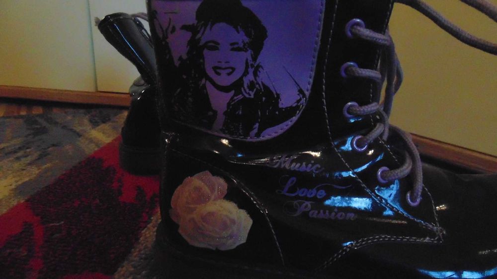 kozaki Violetta rozmiar 35