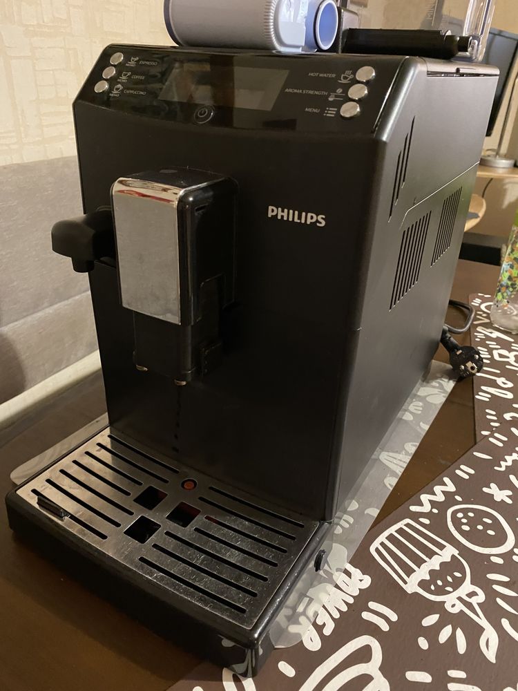 Кофемашина Philips ep3550