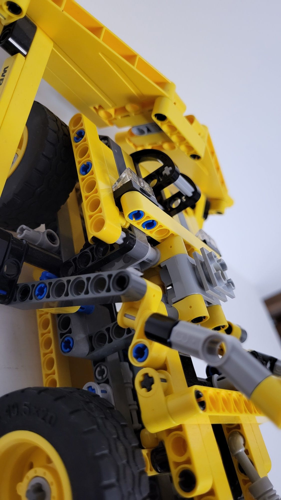 Lego technic  42035, 2 w 1 zestawie Ciężarówka górnicza, spychacz