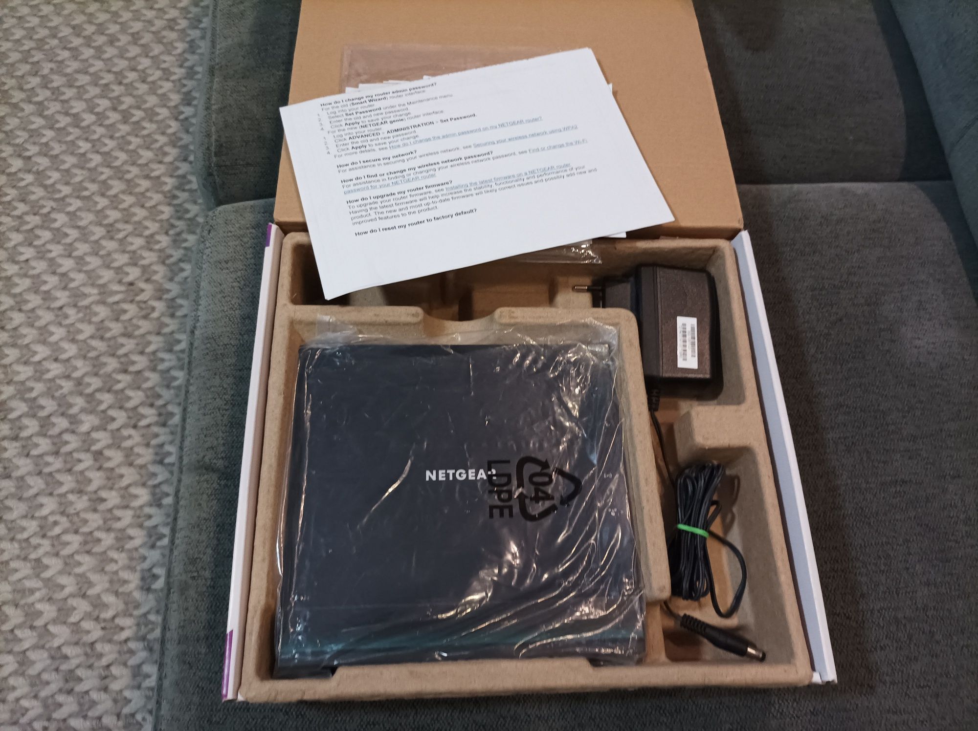 Router Netgear R6100