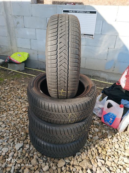 Opony 225/55 r17 Pirelli RSC dot 2017 5,5mm zimowe 17 run flat