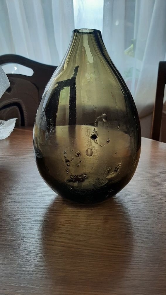 Unikatowy wazon vintage z grubego szkła,napowietrzony z muchami.