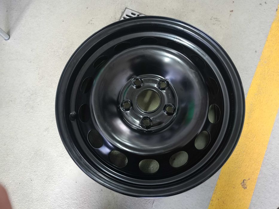 Nowe  felgi  16 GOLF V  TOURAN