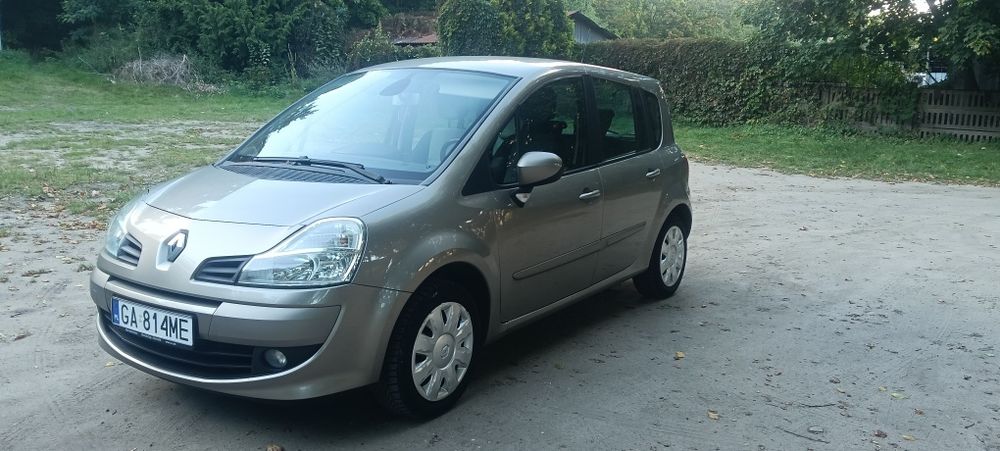 Sprzedam Reno Modus 1.2 PB 145000km