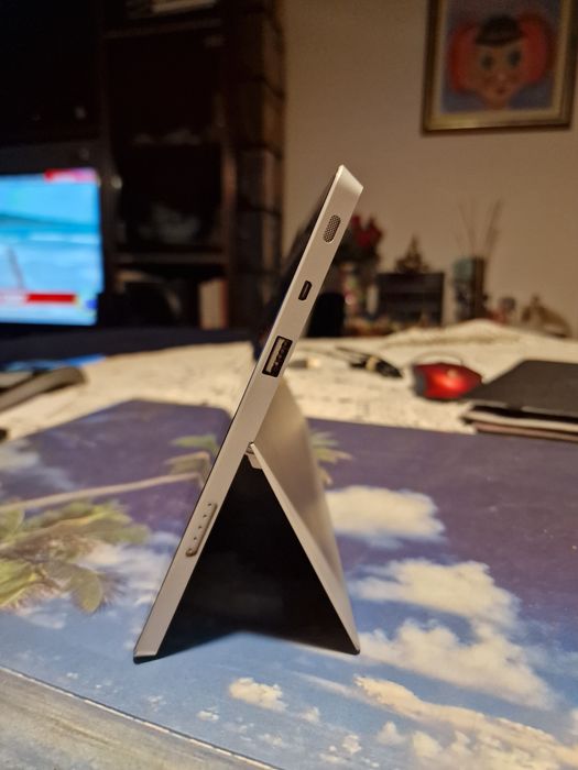 Microsoft surface Windows RT + Office