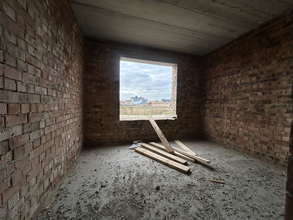 Просторий і сучасний ДУПЛЕКС  площею 140 м2